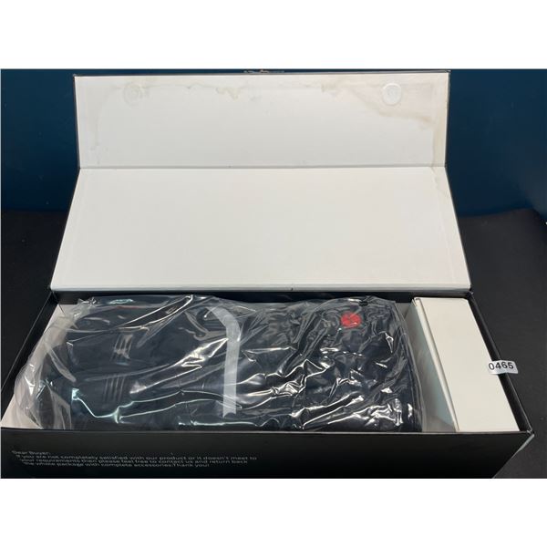 Lot of 1 Pair of Heated Winter Gloves