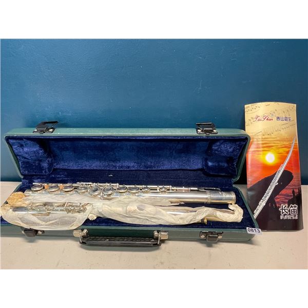 Lot of 1 Musical Taishan Flute - Used - With Case