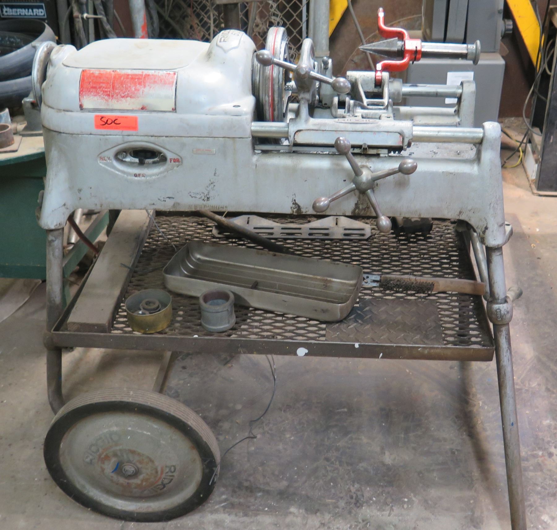 Ridgid 535 Pipe Threading Machine on Rolling Cart