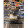 Image 1 : Pallet #166 - 50 pares de calzado AS IS