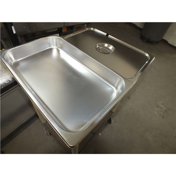 6 Full Sized Shallow Stainless Steel Inserts w/ Lids