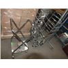 Image 2 : 7 Bag Carts & 1 Clothes Rack