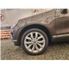 Image 32 : C6F -- 2016 VOLKSWAGEN TOUAREG , BROWN, 171,616 KM