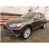 Image 3 : C6F -- 2016 VOLKSWAGEN TOUAREG , BROWN, 171,616 KM