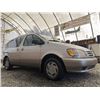 Image 8 : A12C --  2001 TOYOTA SIENNA LE, Grey, 219951 KM
