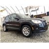 Image 8 : G6 --  2010 VW TIGUAN SE AWD, Black, 253086 KM