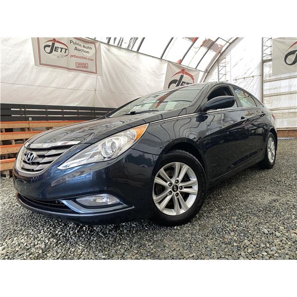 B1 --  2012 HYUNDAI SONATA GLS , Blue, 150951 KMS