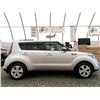 Image 11 : D3 --  2015 KIA SOUL, Silver, 236023 KMS