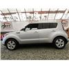 Image 23 : D3 --  2015 KIA SOUL, Silver, 236023 KMS