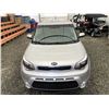 Image 7 : D3 --  2015 KIA SOUL, Silver, 236023 KMS