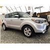 Image 8 : D3 --  2015 KIA SOUL, Silver, 236023 KMS