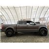 Image 11 : F4 --  2018 FORD F150 SUPERCREW 4X4, Grey, 129956 KM