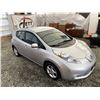 Image 10 : E2 --  2013 NISSAN LEAF S EV, Silver, 148631 KM