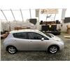 Image 13 : E2 --  2013 NISSAN LEAF S EV, Silver, 148631 KM