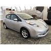 Image 9 : E2 --  2013 NISSAN LEAF S EV, Silver, 148631 KM
