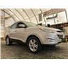 Image 8 : C6H --  2013 HYUNDAI TUCSON GLS, Silver, 201313 KM