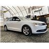 Image 8 : E3 --  2011 VW JETTA TDI, White, 226682 KM