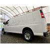 Image 25 : F2 --  2021 GMC SAVANA G2500 CARGO VAN, White, 49976 KM