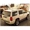 Image 15 : C6D --  2010 CADILLAC ESCALADE LUXURY 4X4, White, 264714 KM