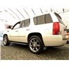 Image 21 : C6D --  2010 CADILLAC ESCALADE LUXURY 4X4, White, 264714 KM
