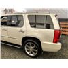Image 26 : C6D --  2010 CADILLAC ESCALADE LUXURY 4X4, White, 264714 KM