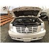 Image 41 : C6D --  2010 CADILLAC ESCALADE LUXURY 4X4, White, 264714 KM