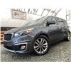 Image 1 : F1 --  2015 KIA SEDONA EXL, Grey, 180393 KM