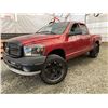 Image 1 : A12 --  2008 DODGE RAM 1500 EXT CAB 4X4, Red, 302491 KM