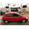 Image 13 : A12F --  2009 NISSAN VERSA S, Red, 189940 KM
