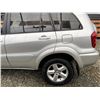Image 25 : E6 --  2004 TOYOTA RAV 4 AWD, Grey, 232364 KM