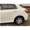 Image 25 : C6 --  2009 TOYOTA MATRIX, White, 231567 KM