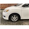 Image 27 : C6 --  2009 TOYOTA MATRIX, White, 231567 KM