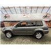 Image 23 : D6 --  2006 NISSAN X-TRAIL XE AWD, Silver, 207503 KM