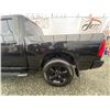 Image 25 : F4 --  2017 DODGE RAM 1500 EXPRESS NIGHT EDITION EXT CAB 4X4, Black, 190047 KMS