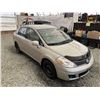 Image 10 : A10 --  2007 NISSAN VERSA S, Silver, 91115 KM   "NO RESERVE"