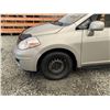 Image 27 : A10 --  2007 NISSAN VERSA S, Silver, 91115 KM   "NO RESERVE"