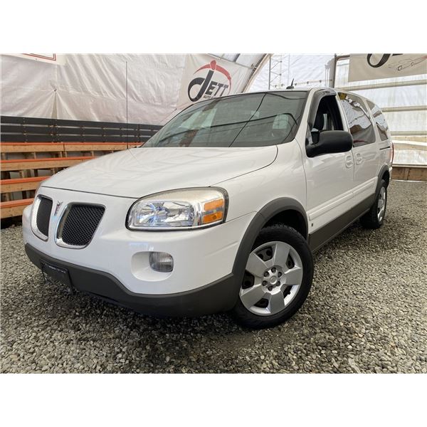 A11 --  2008 PONTIAC MONTANA SV6 , White, 165407 KM  "NO RESERVE"