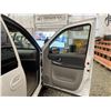 Image 37 : A11 --  2008 PONTIAC MONTANA SV6 , White, 165407 KM  "NO RESERVE"
