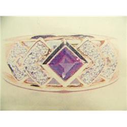 Amethyst and diamond lady's ring 14 K yellow gold- amethyst are square, faceted approx. 0.75 carats,