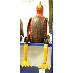 CHOICE on 2 rooster puppets (1)