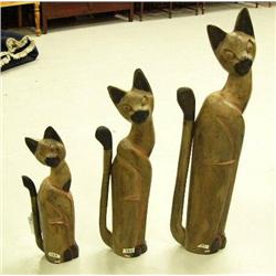 Lot of 3 cats- 23-1/2", 30-1/2" & 38-1/2" tall (1)