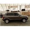 Image 13 : 0E -- 2007 HYUNDAI TUCSON, GREY, 163498 KM, "NO RESERVE" CHARITY