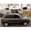 Image 14 : 0E -- 2007 HYUNDAI TUCSON, GREY, 163498 KM, "NO RESERVE" CHARITY