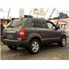 Image 17 : 0E -- 2007 HYUNDAI TUCSON, GREY, 163498 KM, "NO RESERVE" CHARITY
