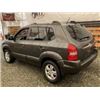 Image 22 : 0E -- 2007 HYUNDAI TUCSON, GREY, 163498 KM, "NO RESERVE" CHARITY