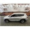 Image 25 : 0ZE -- 2019 HYUNDAI SANTA FE, SILVER, 40077 KM, "NO RESERVE" CHARITY