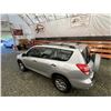 Image 22 : 0I -- 2009 TOYOTA RAV-4 AWD, SILVER, 156060 KM "NO RESERVE" CHARITY
