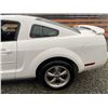 Image 25 : 0B --  2006 FORD MUSTANG , White, 80,010 KM