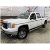 Image 52 : 0Y --  2013 GMC SIERRA 2500 HEAVY DUTY CREW CAB DIESEL 4X4, White, 144076. "NO RESERVE'" ESTATE