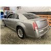 Image 21 : C6G --  2014 CHRYSLER 300C , Grey, 129737 KM